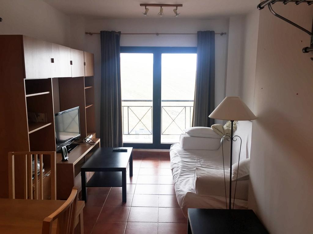 Apartamentos Monte Oiz Asn Sierra Nevada Dış mekan fotoğraf